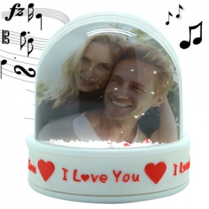 Müzikli I Love You Kar Küresi - 3
